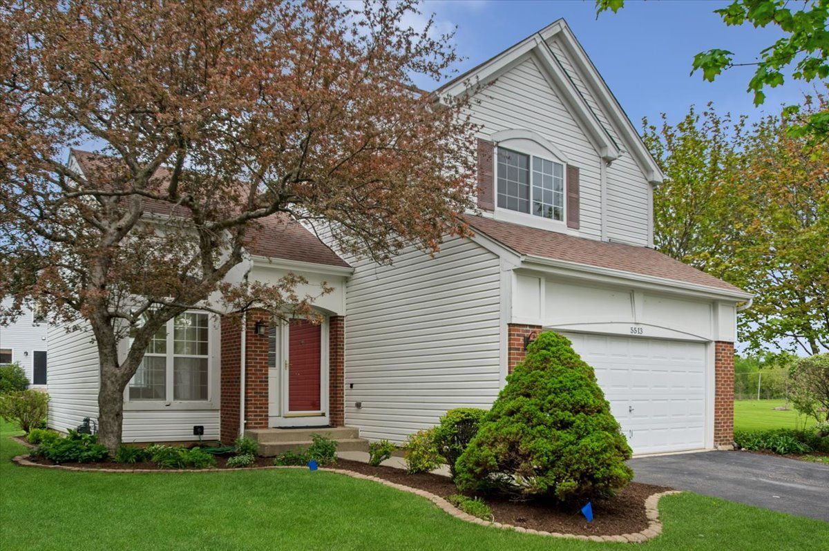 5513 Chancery Way — Lake In The Hills, IL 60156