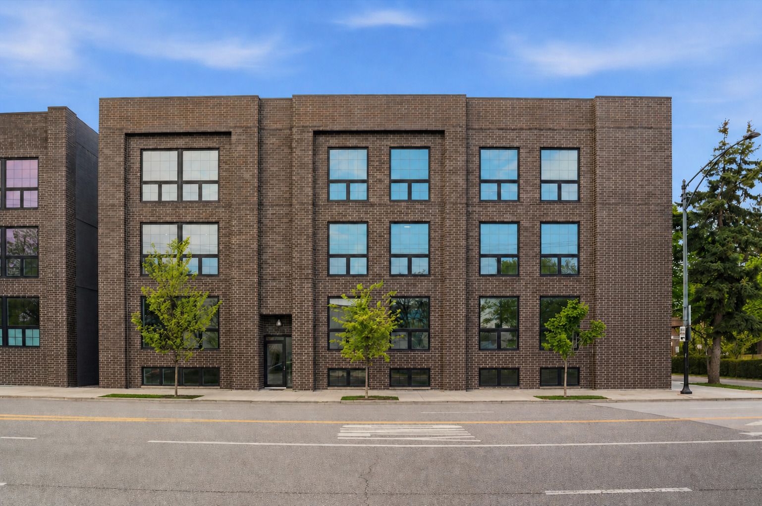 5830 N Lincoln Avenue #3S — Chicago, IL 60659