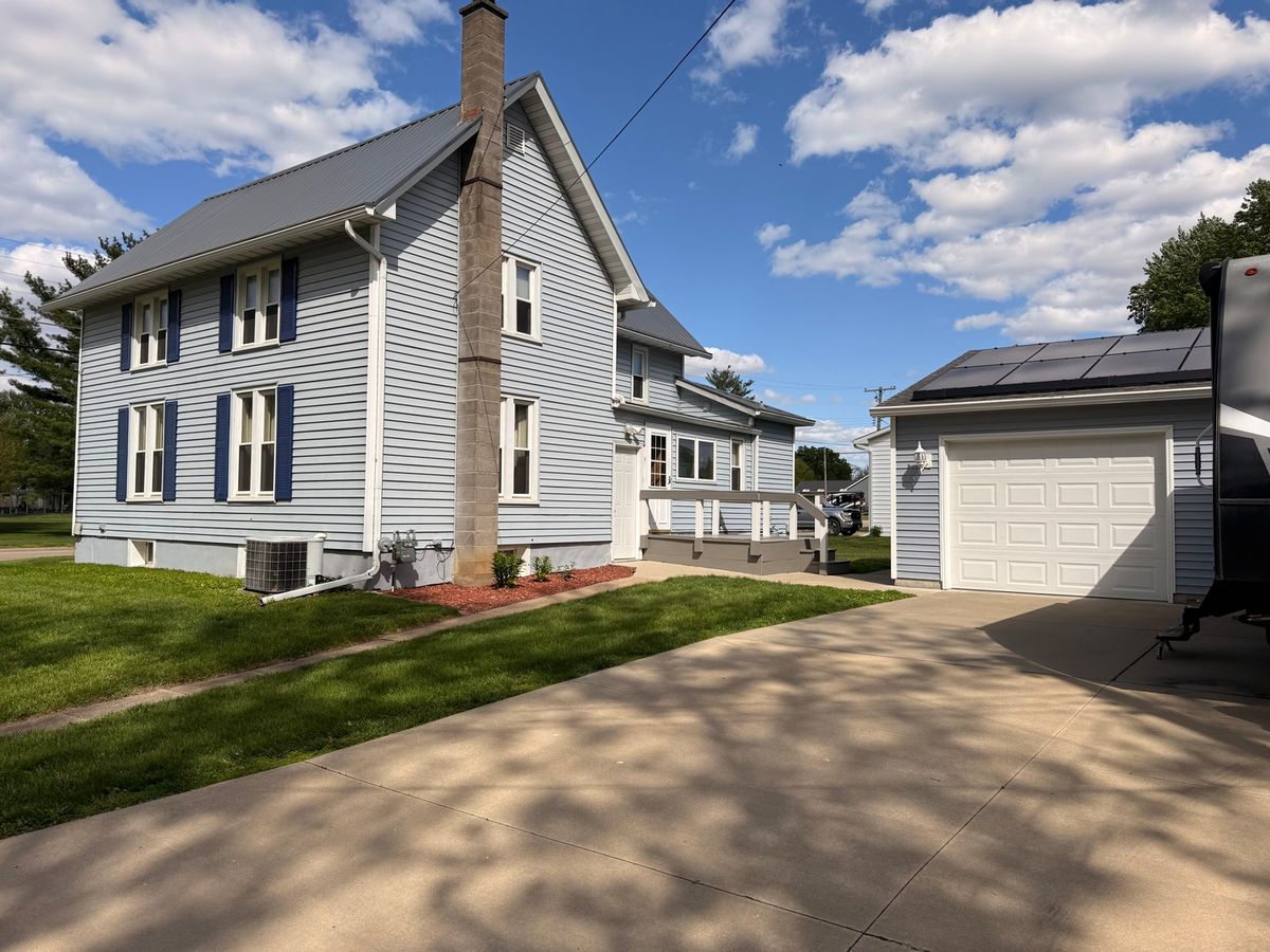 602 E High Street, Hennepin, IL 61327