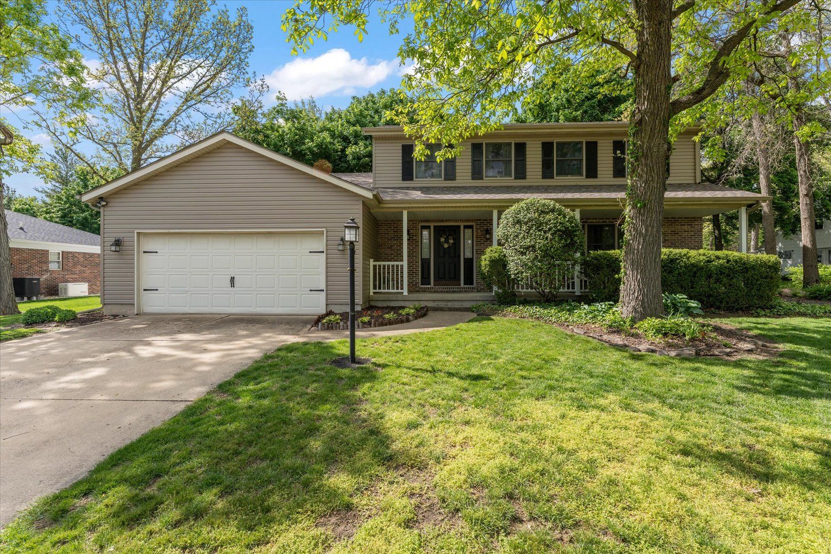789 County Farm Road — Monticello, IL 61856