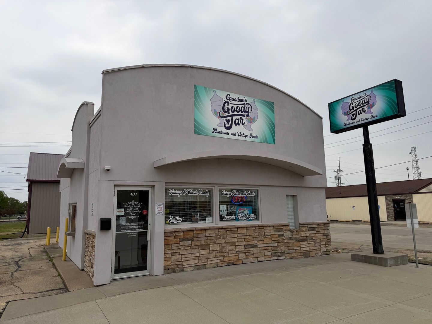 401 N 2nd Street — Clinton, IA 52732