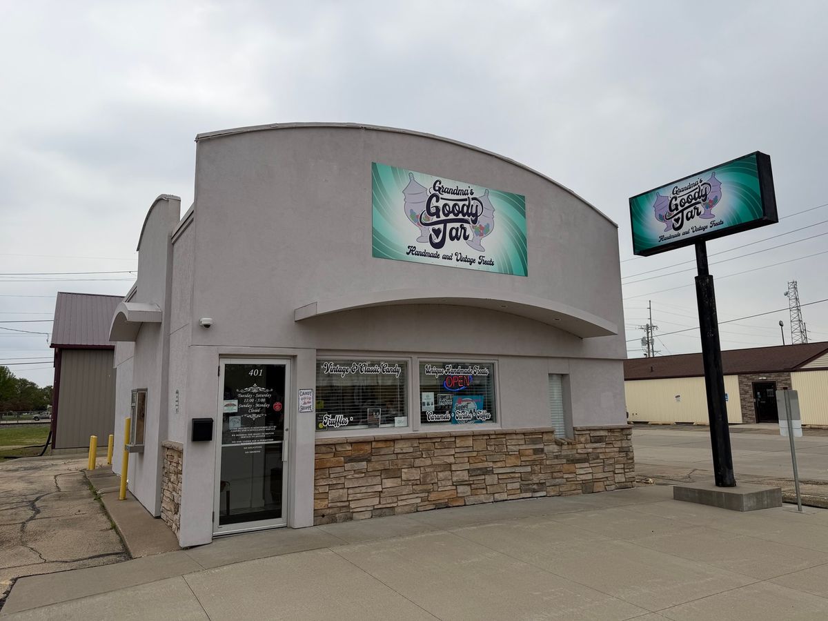 401 2nd Street, Clinton, IA 52732