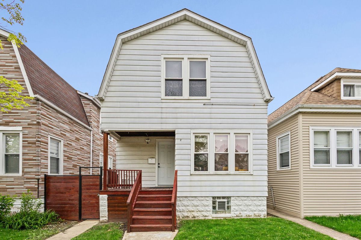 5725 Giddings Street, Chicago, IL 60630