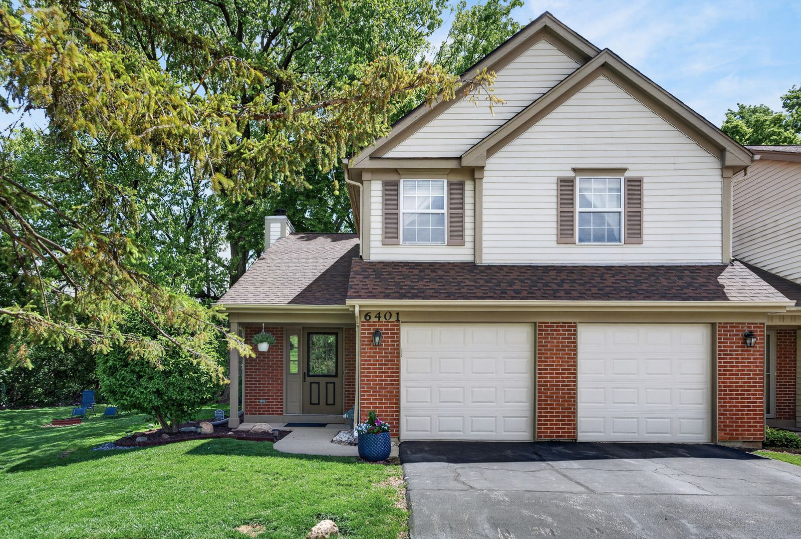 6401 Otto Place — Downers Grove, IL 60516