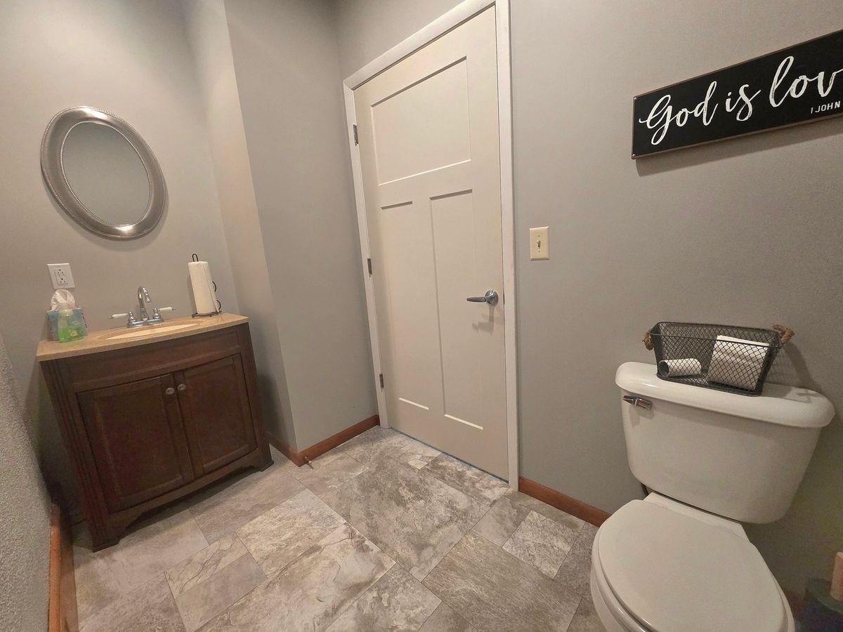 427 S Main Street, Clifton, IL 60927