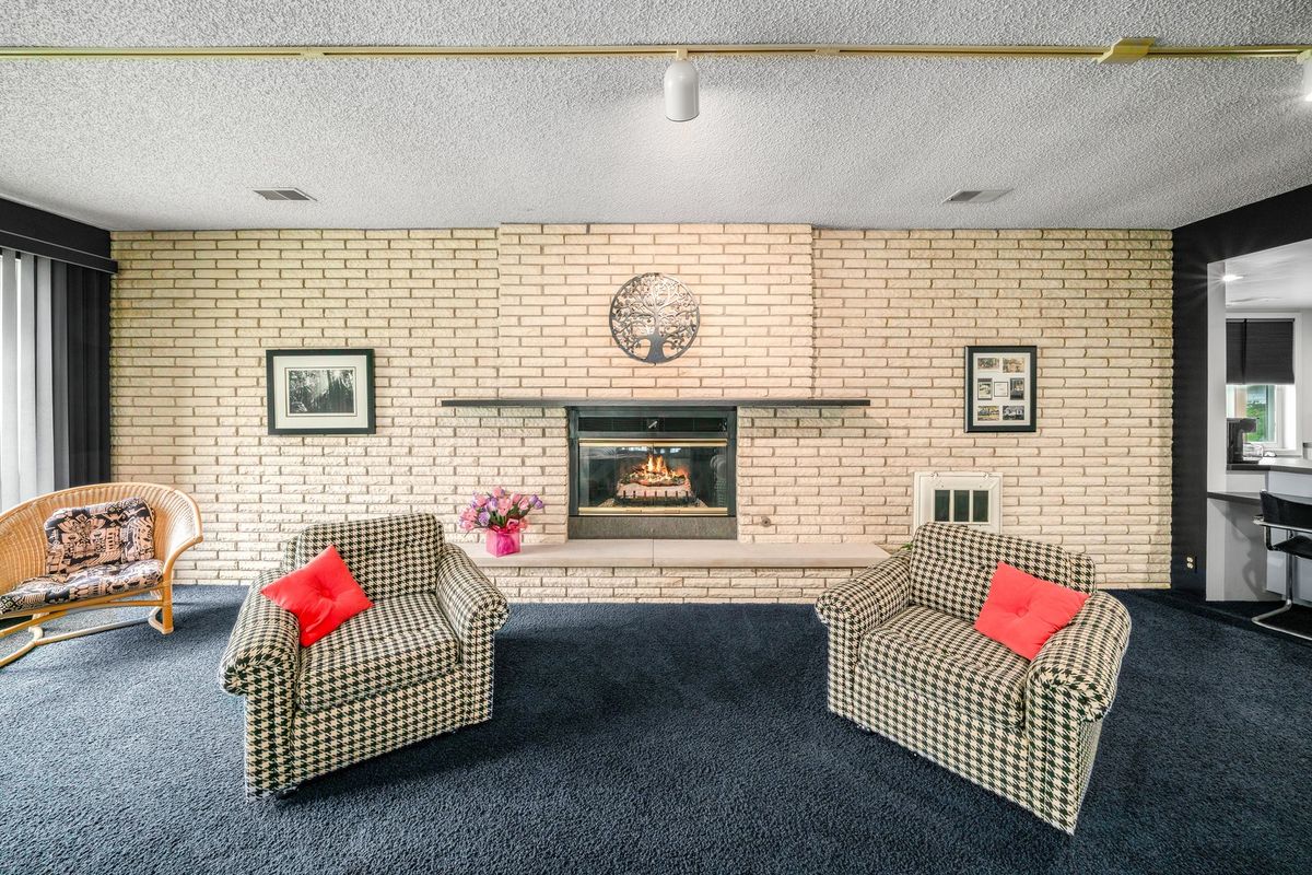 200 N Liberty Street, Leland, IL 60531