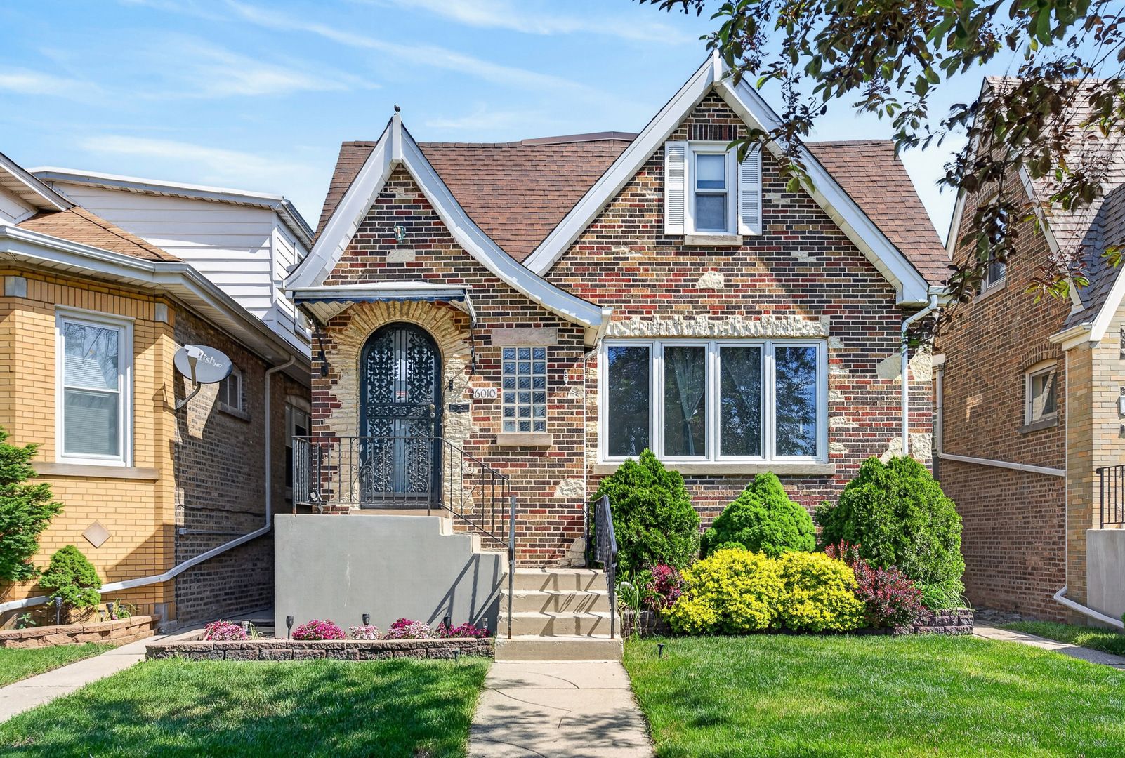 6010 W School Street — Chicago, IL 60634