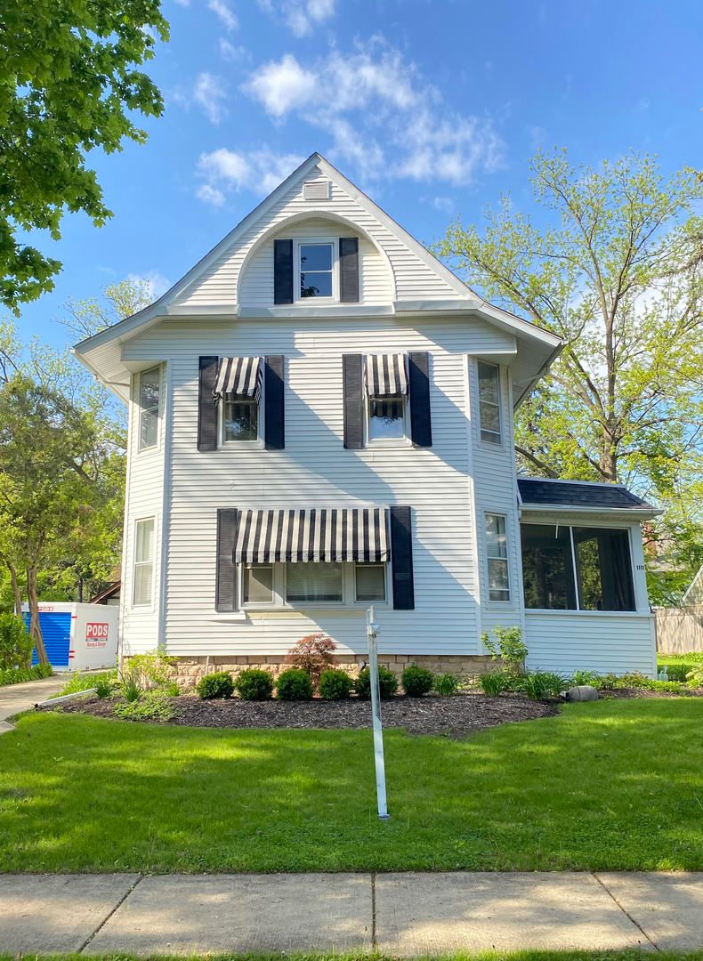 1111 Garfield Avenue, Aurora, IL 60506