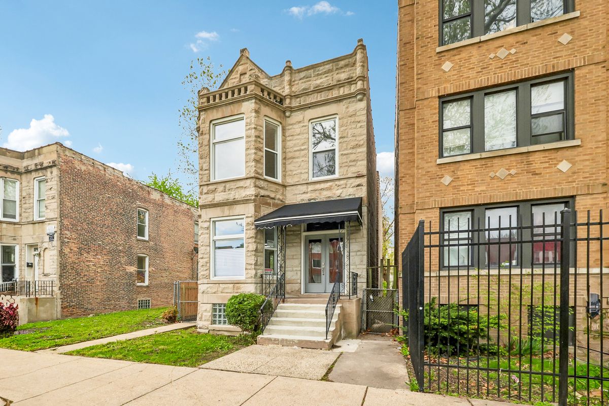 4351 MAYPOLE Avenue, Chicago, IL 60624