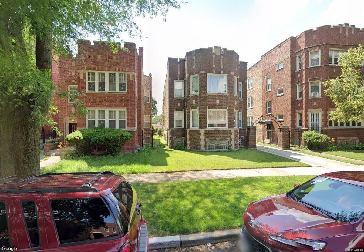 8134 Vernon Avenue, Chicago, IL 60619