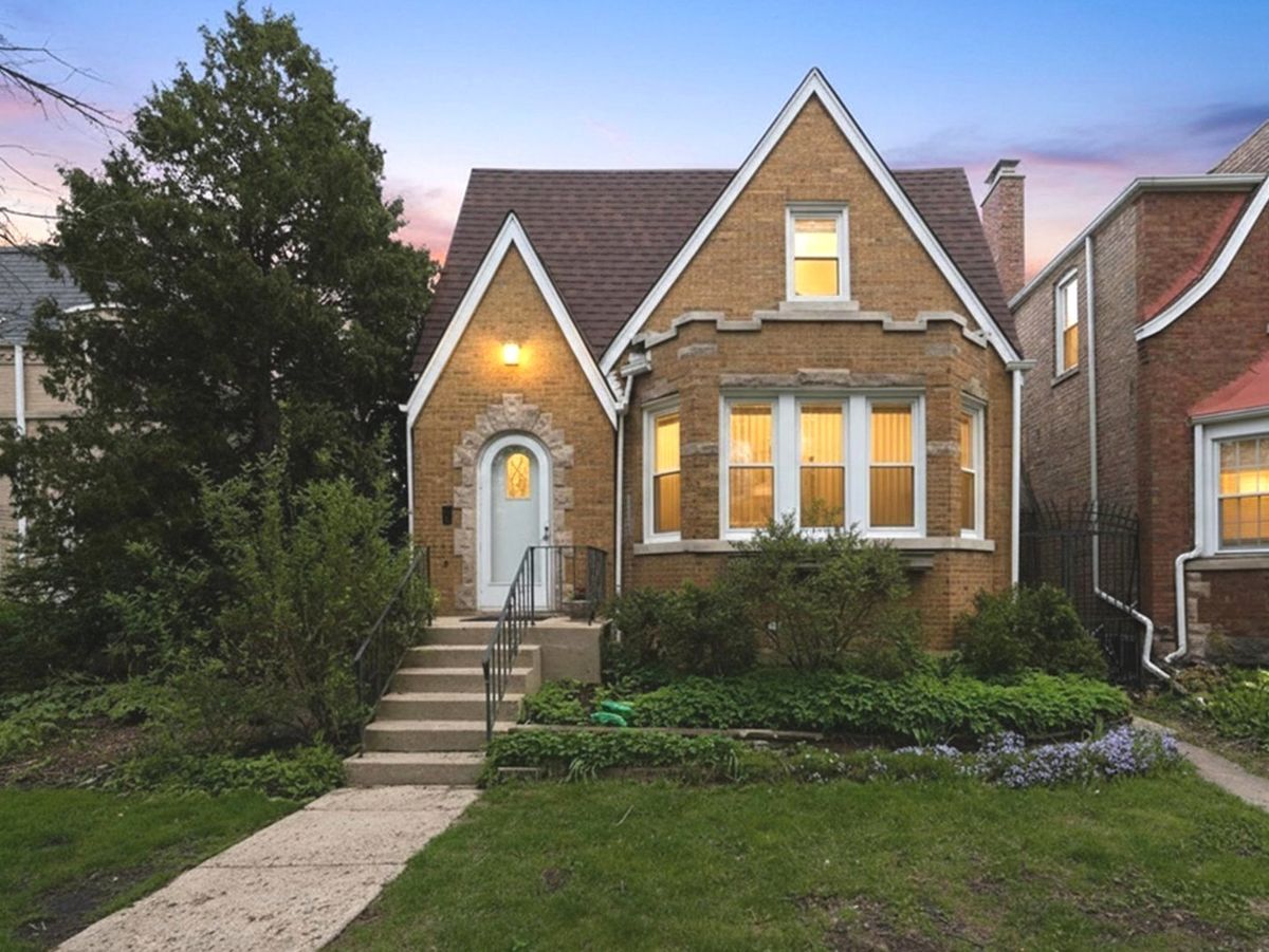 5919 Bernard Street, Chicago, IL 60659