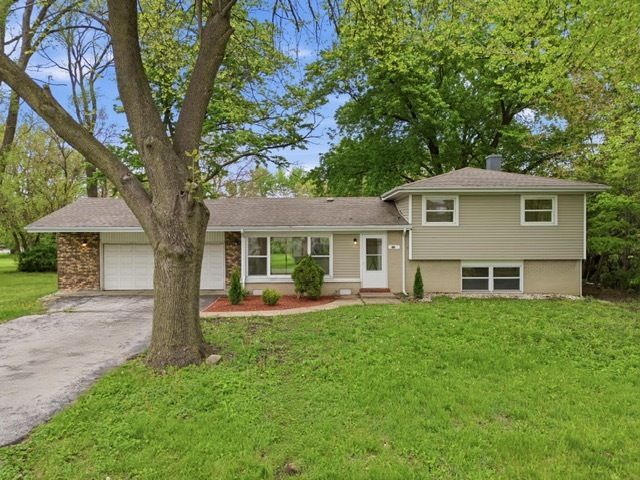 1218 174th Street — East Hazel Crest, IL 60429