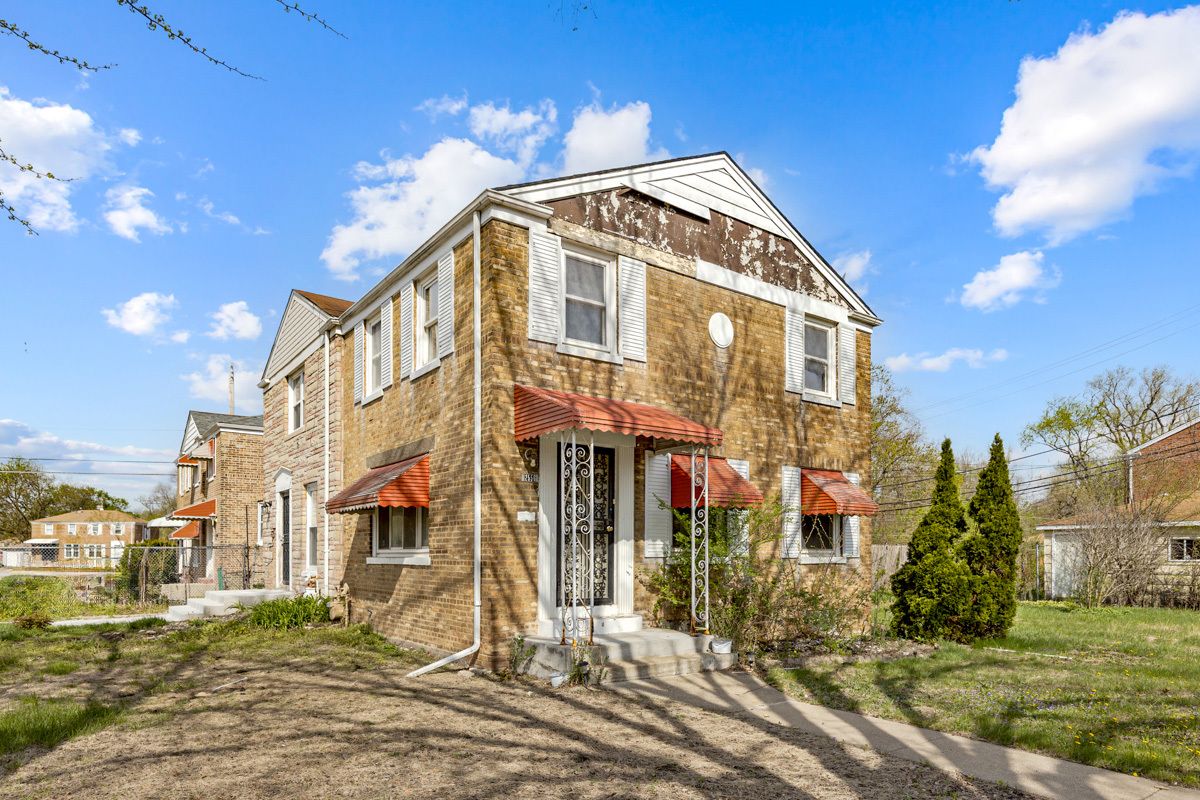 2556 97th Place, Chicago, IL 60617