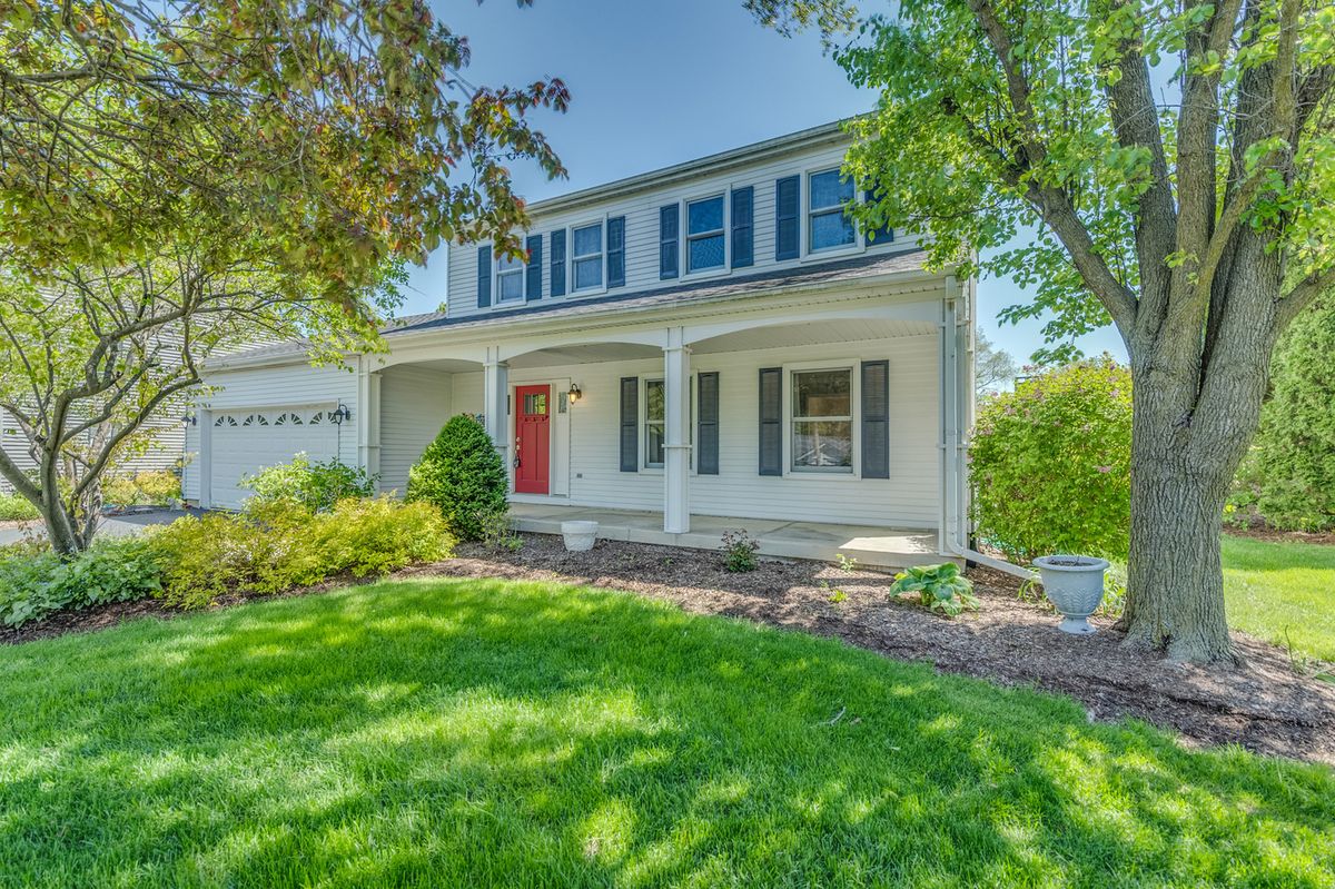 424 Forest Avenue, Batavia, IL 60510