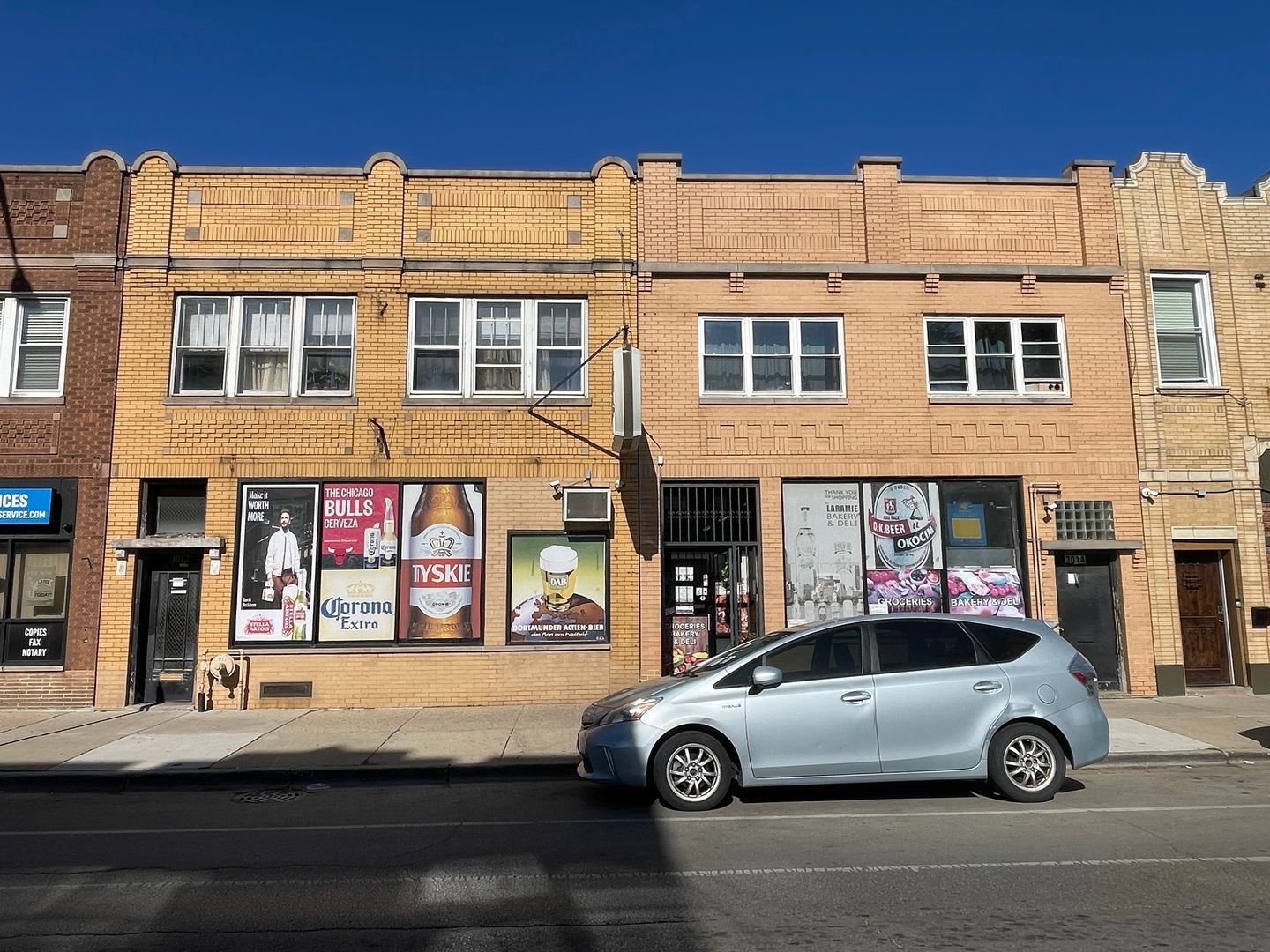 3012 N Laramie Avenue — Chicago, IL 60641