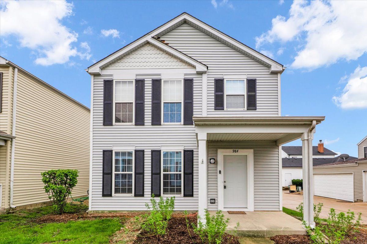 984 Four Seasons Boulevard — Aurora, IL 60504