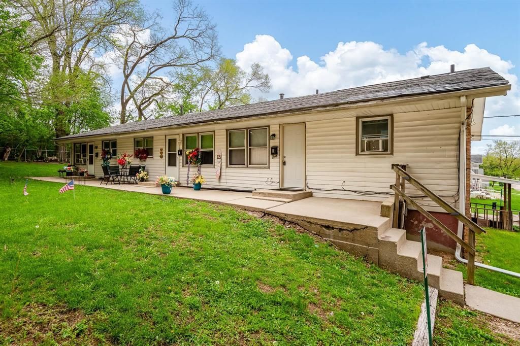 422 HENRIETTA Avenue, Rockford, IL 61102