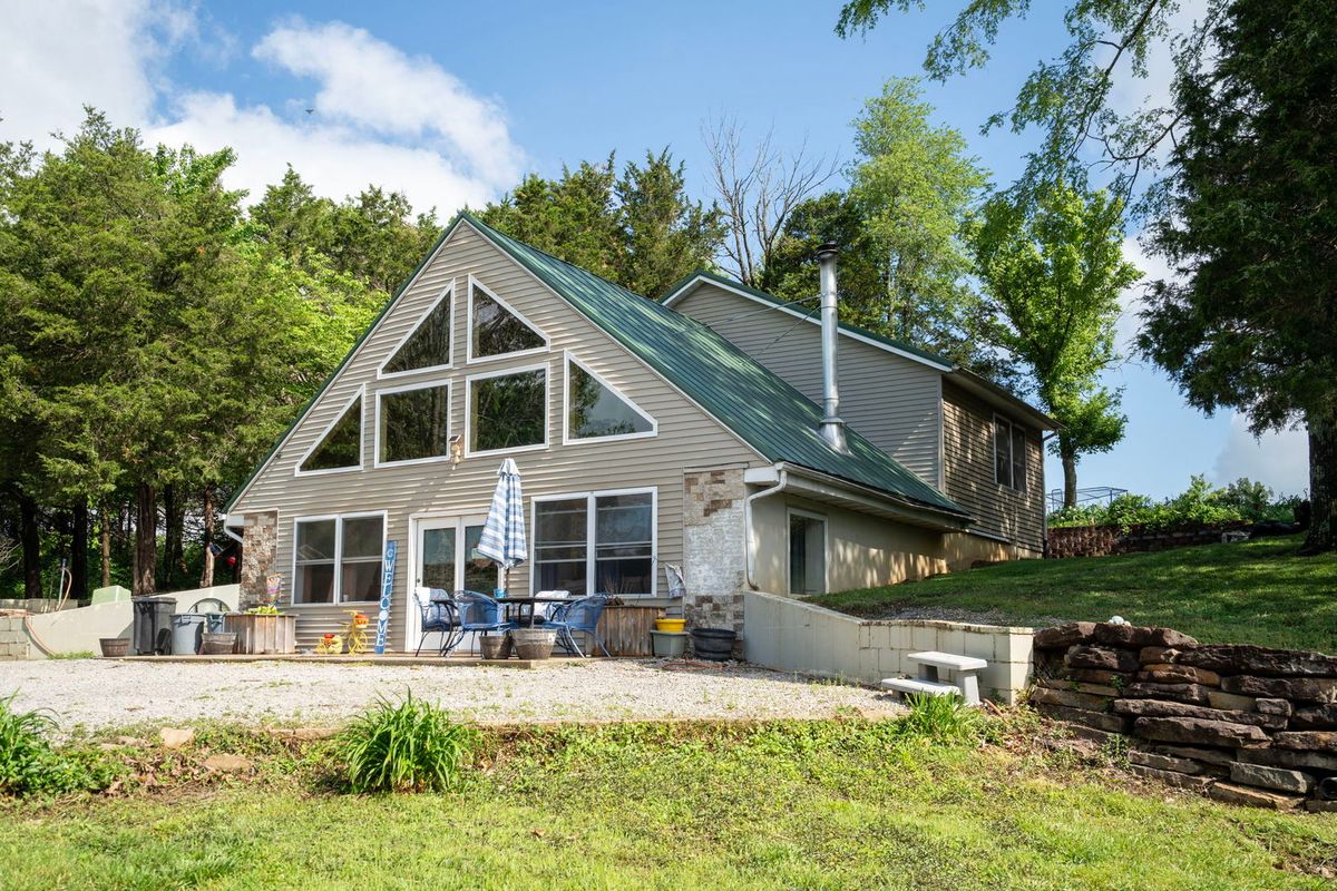 588 Toler Lane, Goreville, IL 62939