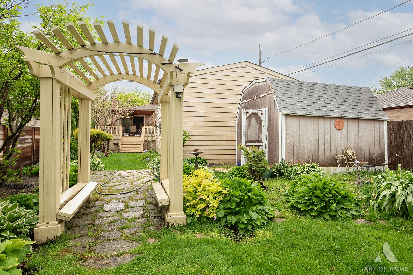 11249 S Homan Avenue — Chicago, IL 60655