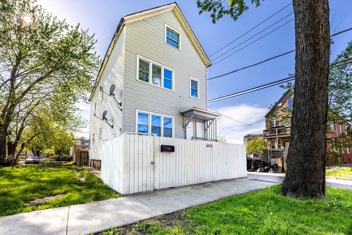 5114 Justine Street, Chicago, IL 60609