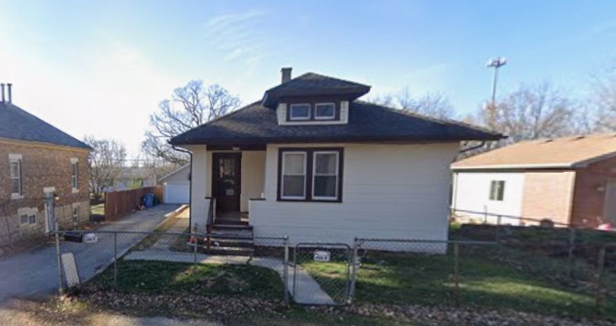 827 Porter Street — Joliet, IL 60432