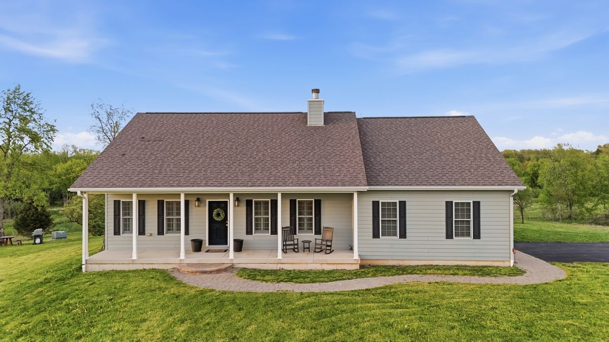 20809 Bunker Hill Road, Marengo, IL 60152
