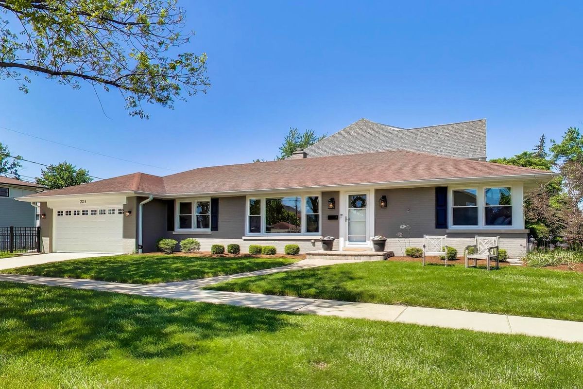 223 Adams Street, Elmhurst, IL 60126