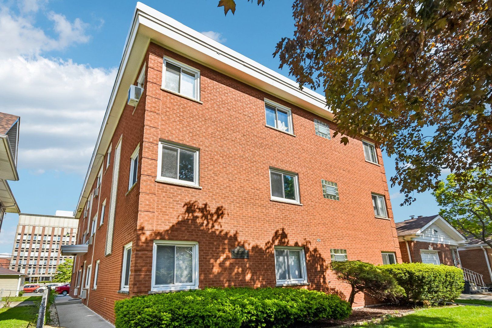 424 ELGIN Avenue #4 — Forest Park, IL 60130