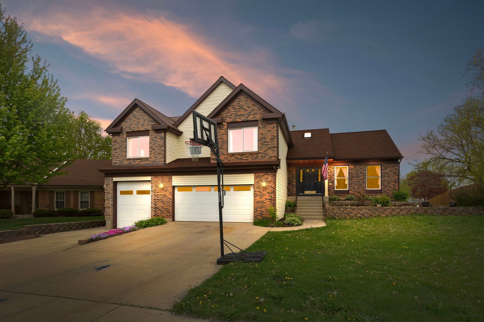 6 Cambridge Court — Cary, IL 60013