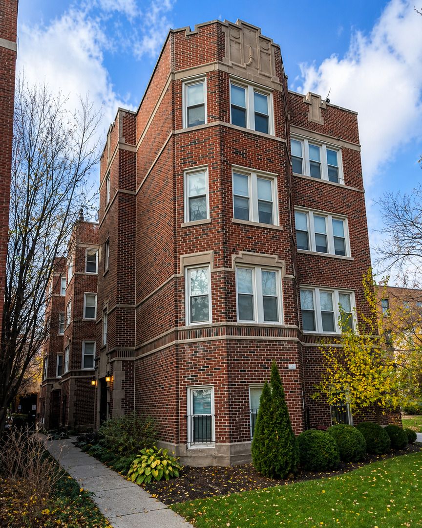 6444 Hamilton Avenue, Chicago, IL 60645
