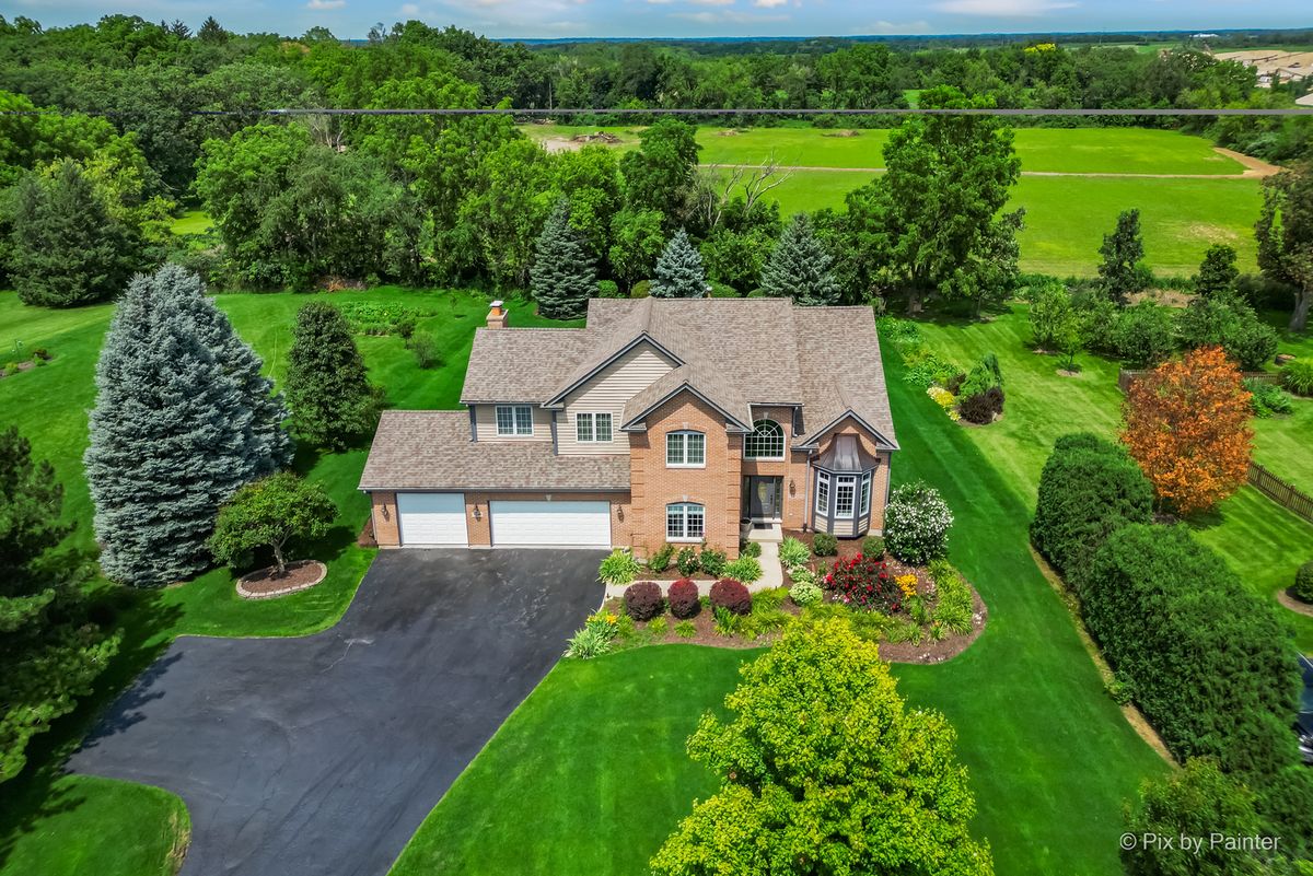 7400 Burning Tree Drive, McHenry, IL 60050