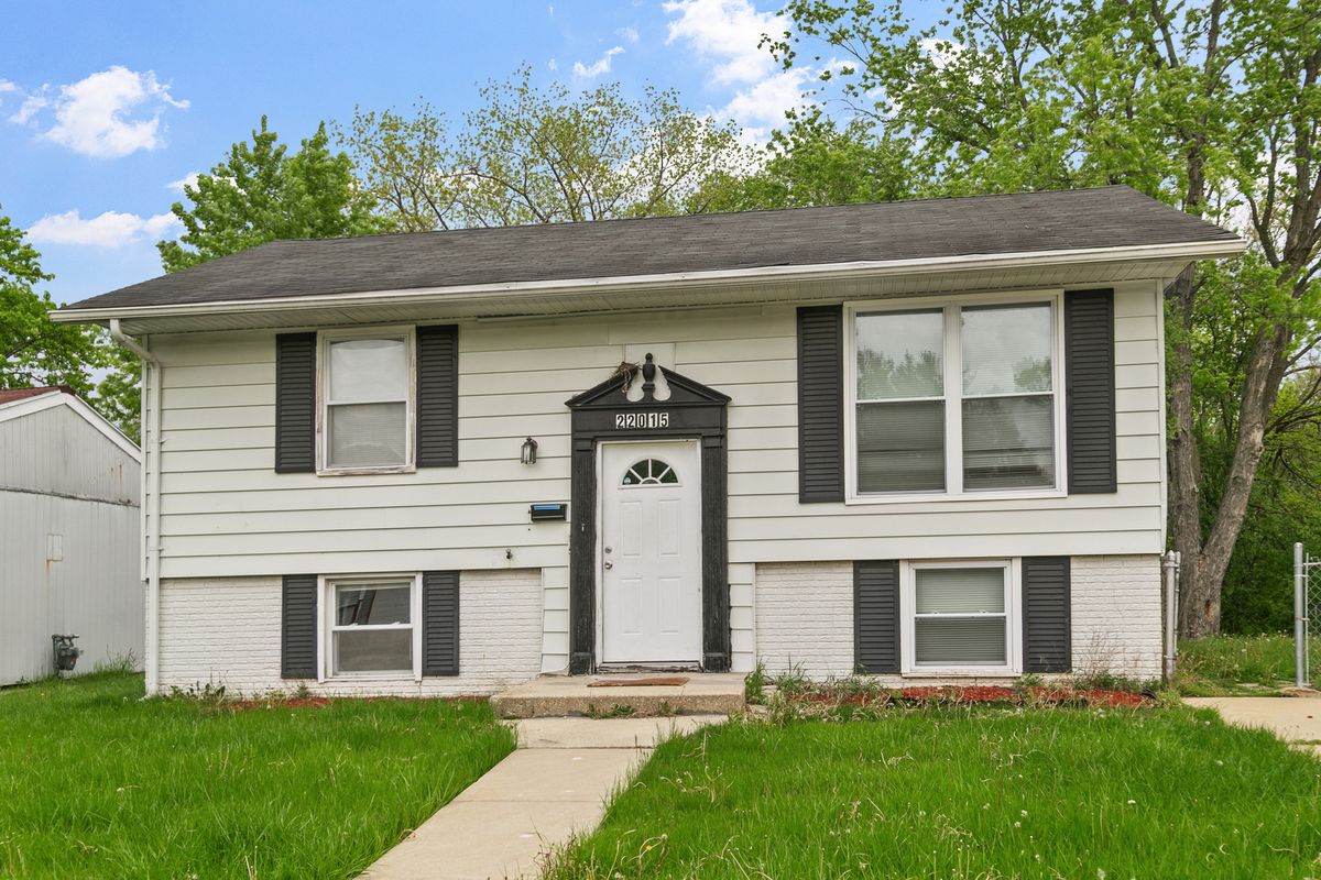22015 Churchill Drive, Richton Park, IL 60471