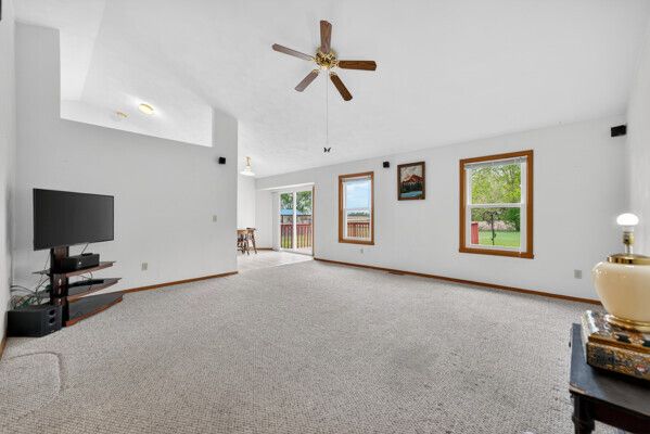 3847 Northline Drive, Rockford, IL 61101