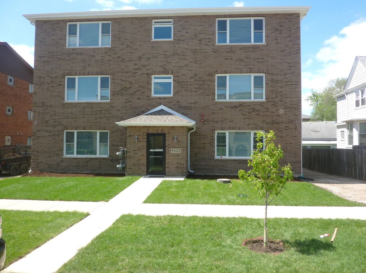 9522 53rd Avenue, Oak Lawn, IL 60453