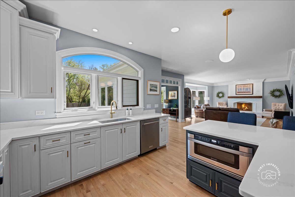 N491 Peter Road, Winfield, IL 60190