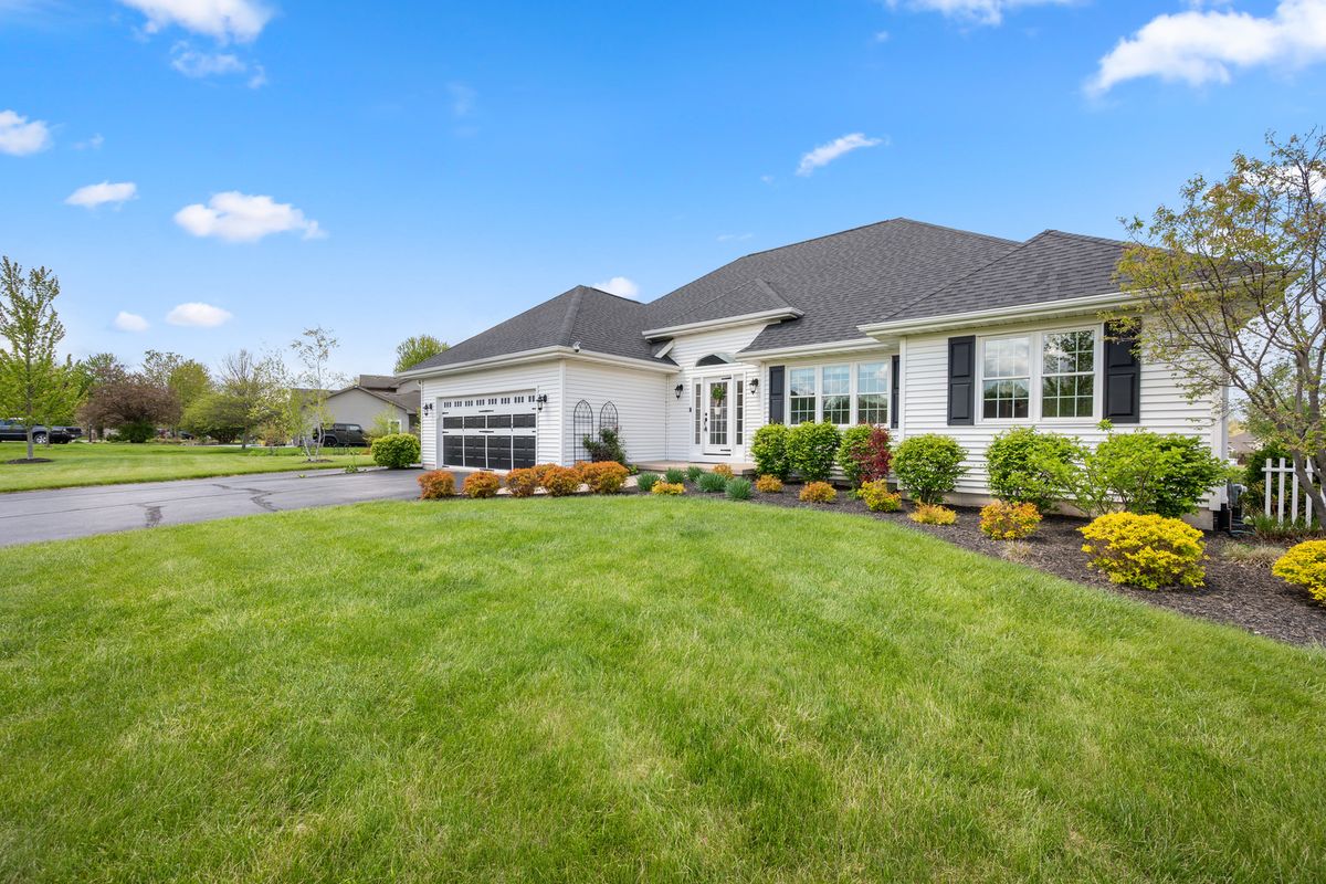 8801 S Rood Road, Kingston, IL 60145