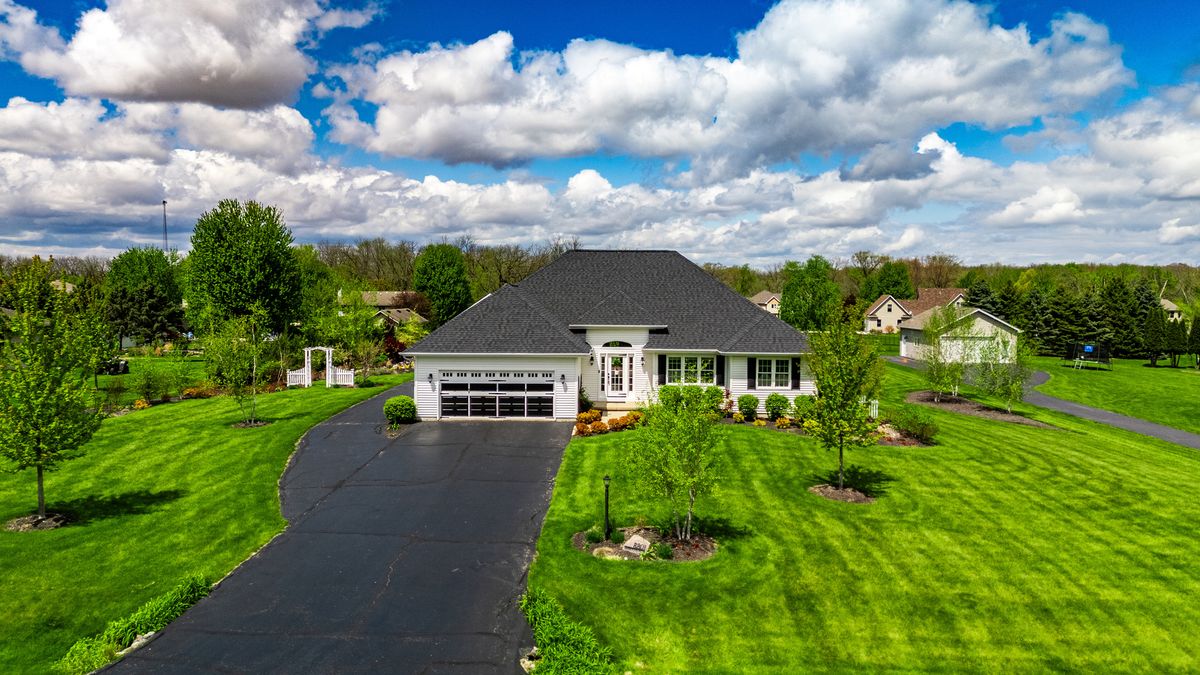 8801 Rood Road, Kingston, IL 60145