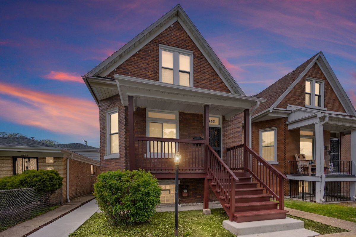5652 Shields Avenue, Chicago, IL 60621