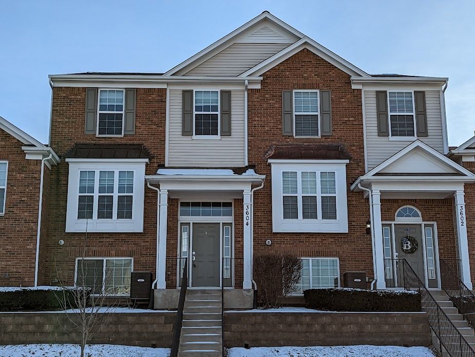 3604 Neubauer Circle, Lindenhurst, IL 60046