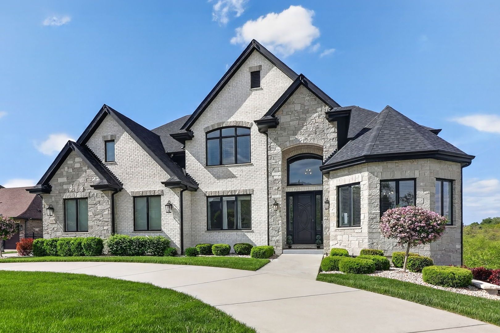 11022 Fawn View Circle — Orland Park, IL 60467