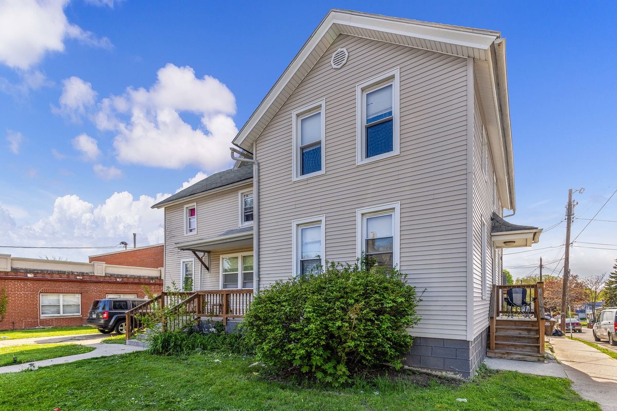 140 Summit Street, Rockford, IL 61107