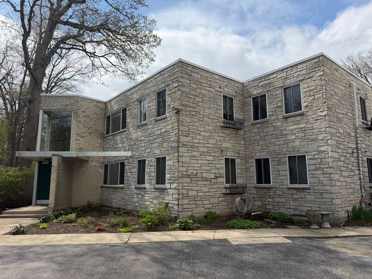 424 Braeside Road, Highland Park, IL 60035