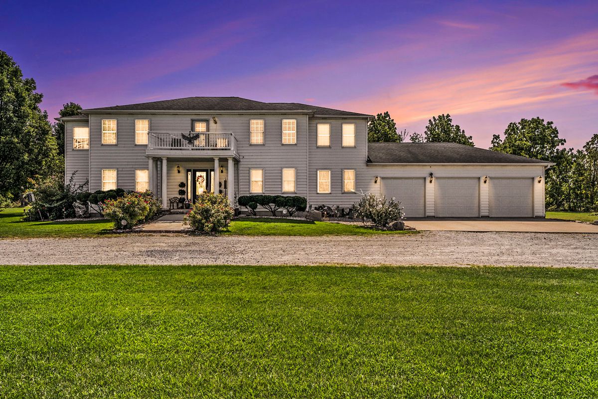 928 Calumet Avenue, Chesterton, IN 46304