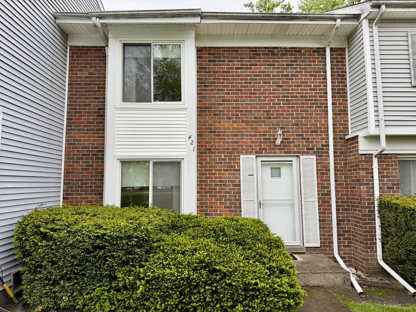 421 Standish Court — Bolingbrook, IL 60440