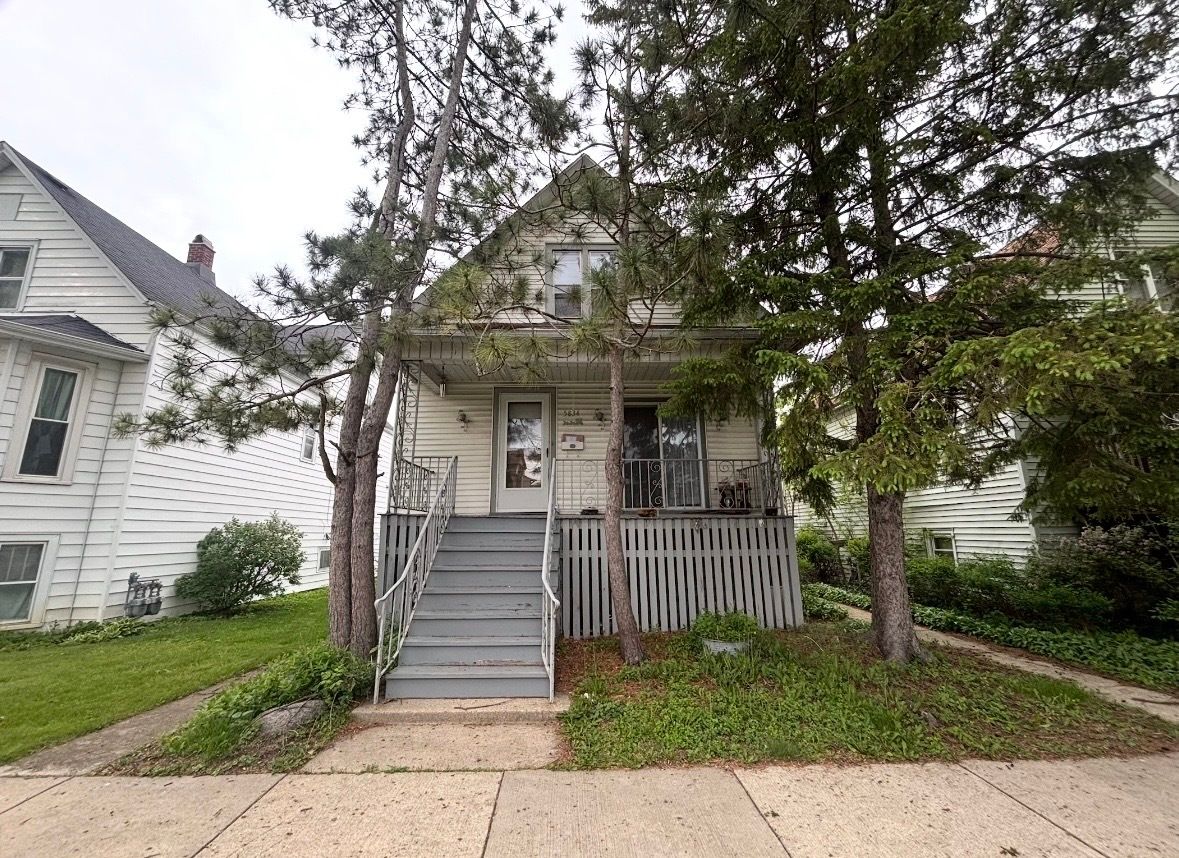 5834 Byron Street, Chicago, IL 60634