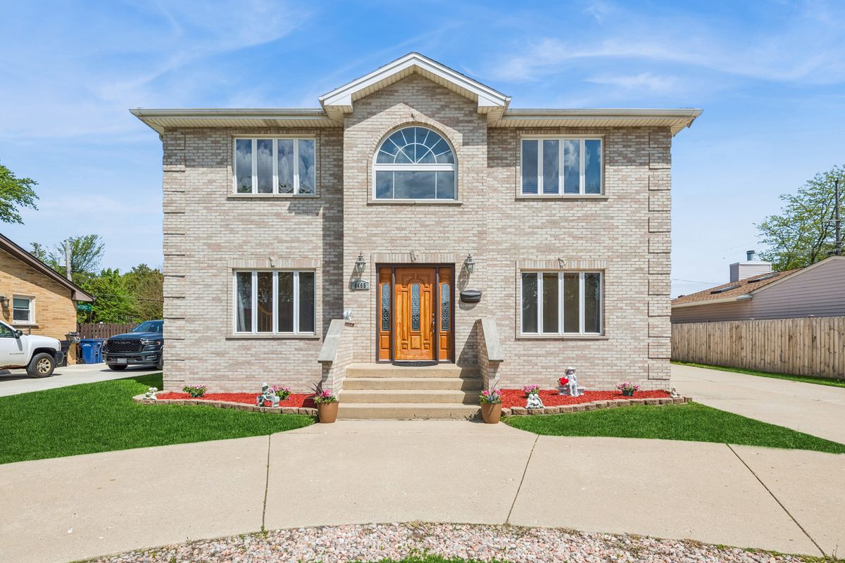 4405 Redwood Drive, Norridge, IL 60706