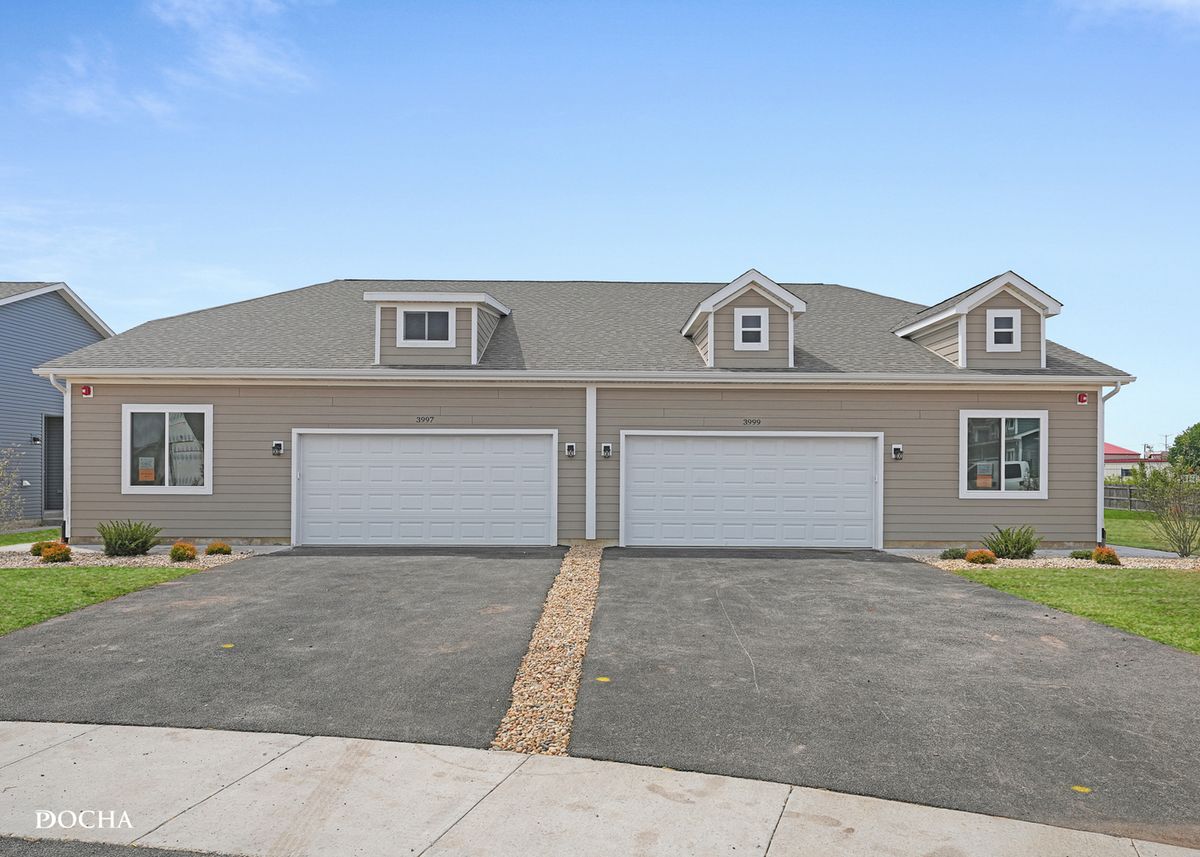 3999 Shoeger Drive, Yorkville, IL 60560