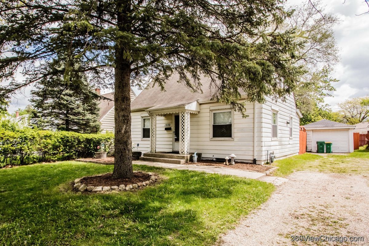 1222 Cleveland Street, Lockport, IL 60441