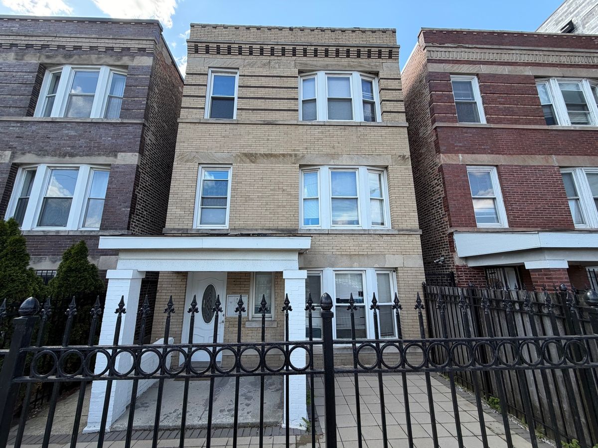 2323 Fullerton Avenue, Chicago, IL 60647
