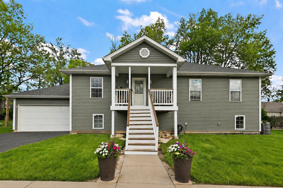 405 ALLEN Street, Joliet, IL 60436